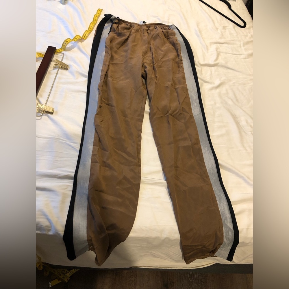 Silk joggers